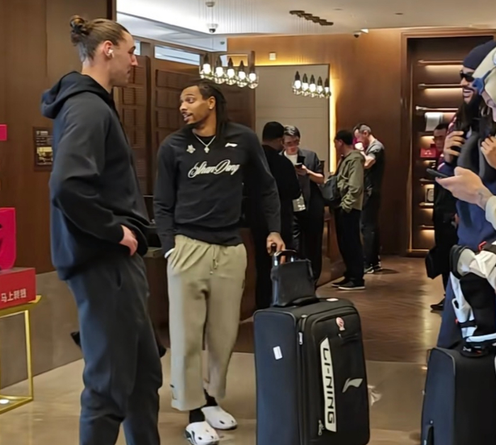 山东男篮紧急补强引援 斯蒂尔加盟应对克里斯伤