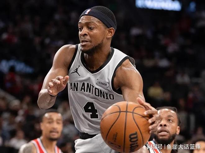 快船惨败马刺内线暴露致命短板 伦纳德带伤奋战