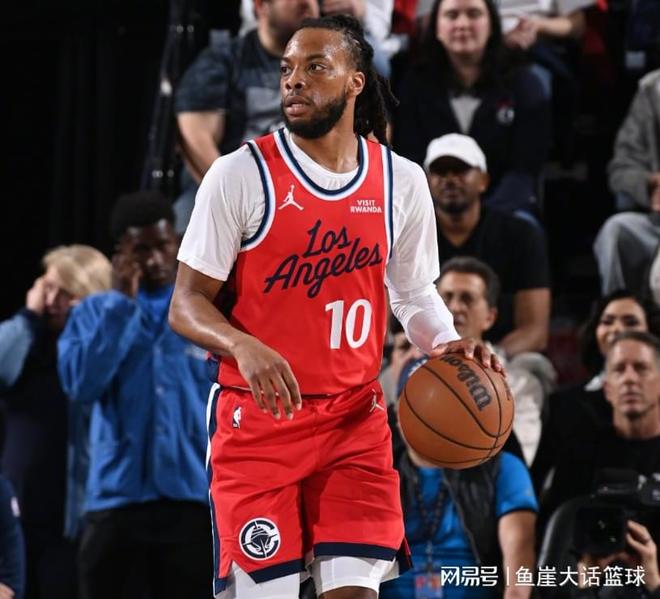 快船惨败马刺内线暴露致命短板 伦纳德带伤奋战