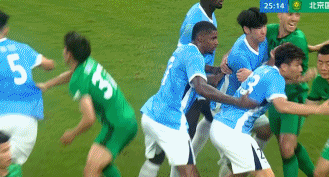 张稀哲世界波绝杀 北京国安客场力克深圳新鹏城