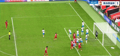 杜月徵头球扳平 铜梁龙主场逼平青岛西海岸